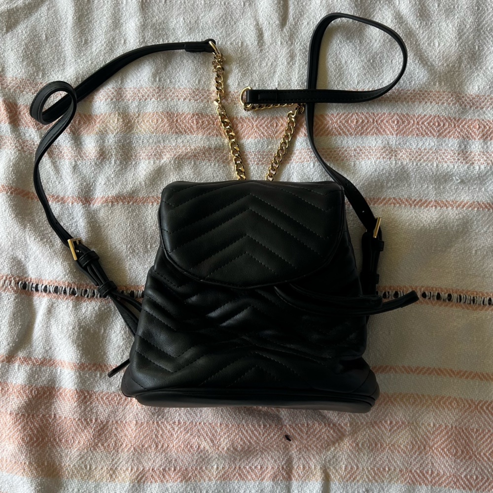 Forever21 black backpack purse